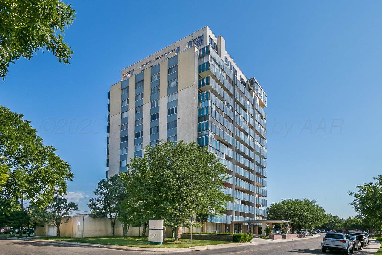 2028 Austin #1104 Street - Photo 1