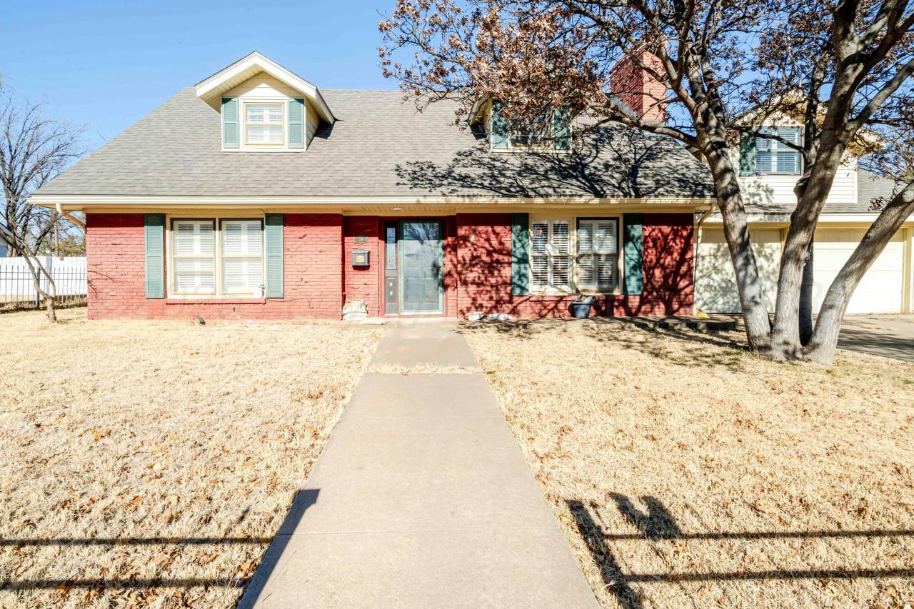 39 Crockett Drive - Photo 1