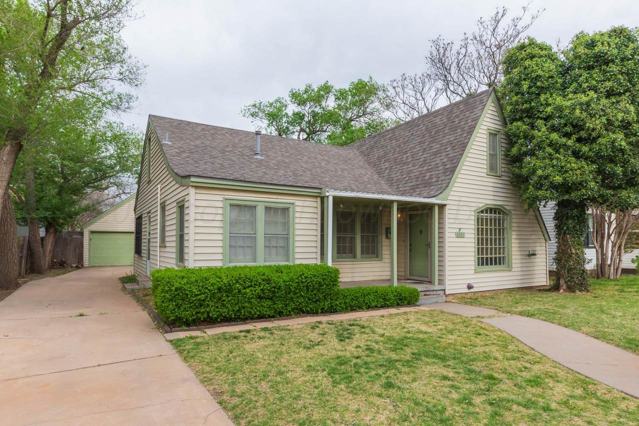 3202 Harrison Street - Photo 1