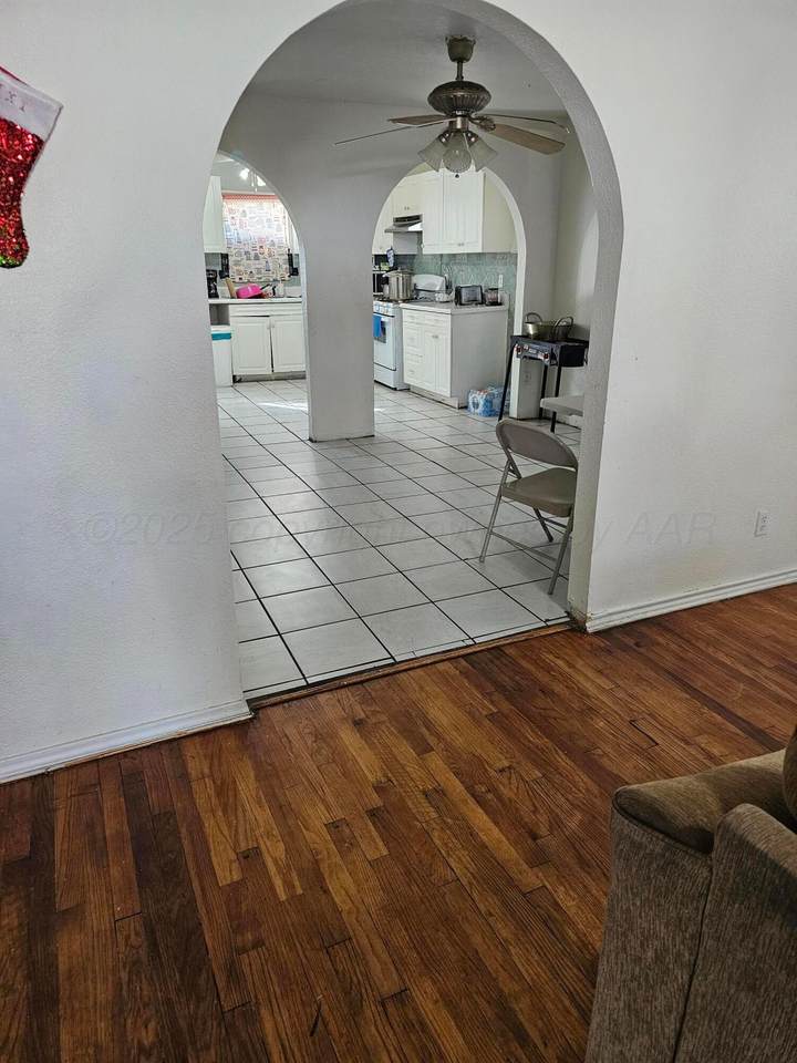 https://bt-photos.global.ssl.fastly.net/amarillo/1280_boomver_1_25-4272-2.jpg
