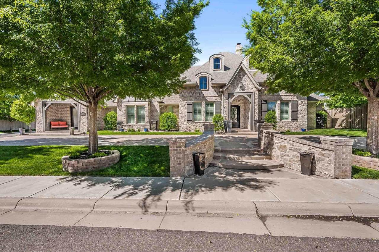 5610 Barrington Court - Photo 1