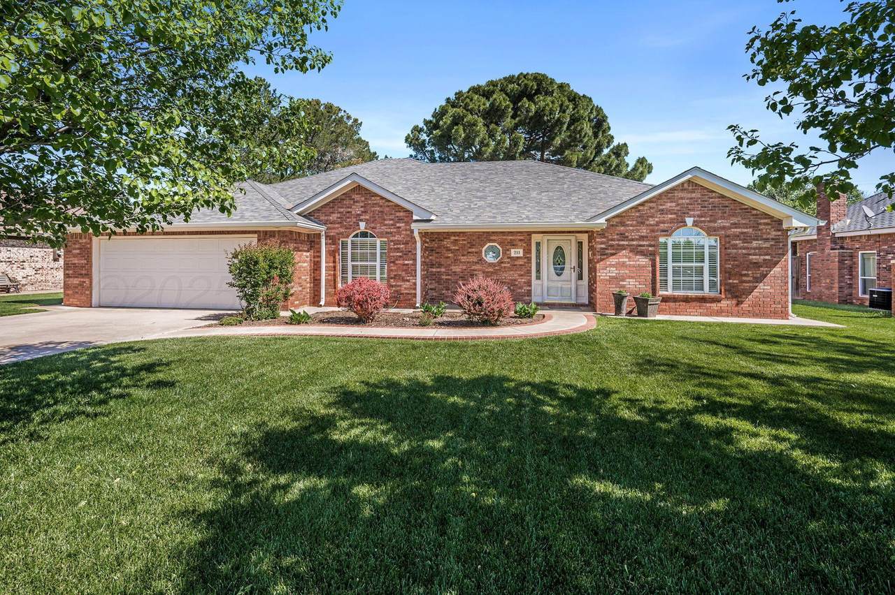 211 Dakota Trail - Photo 1