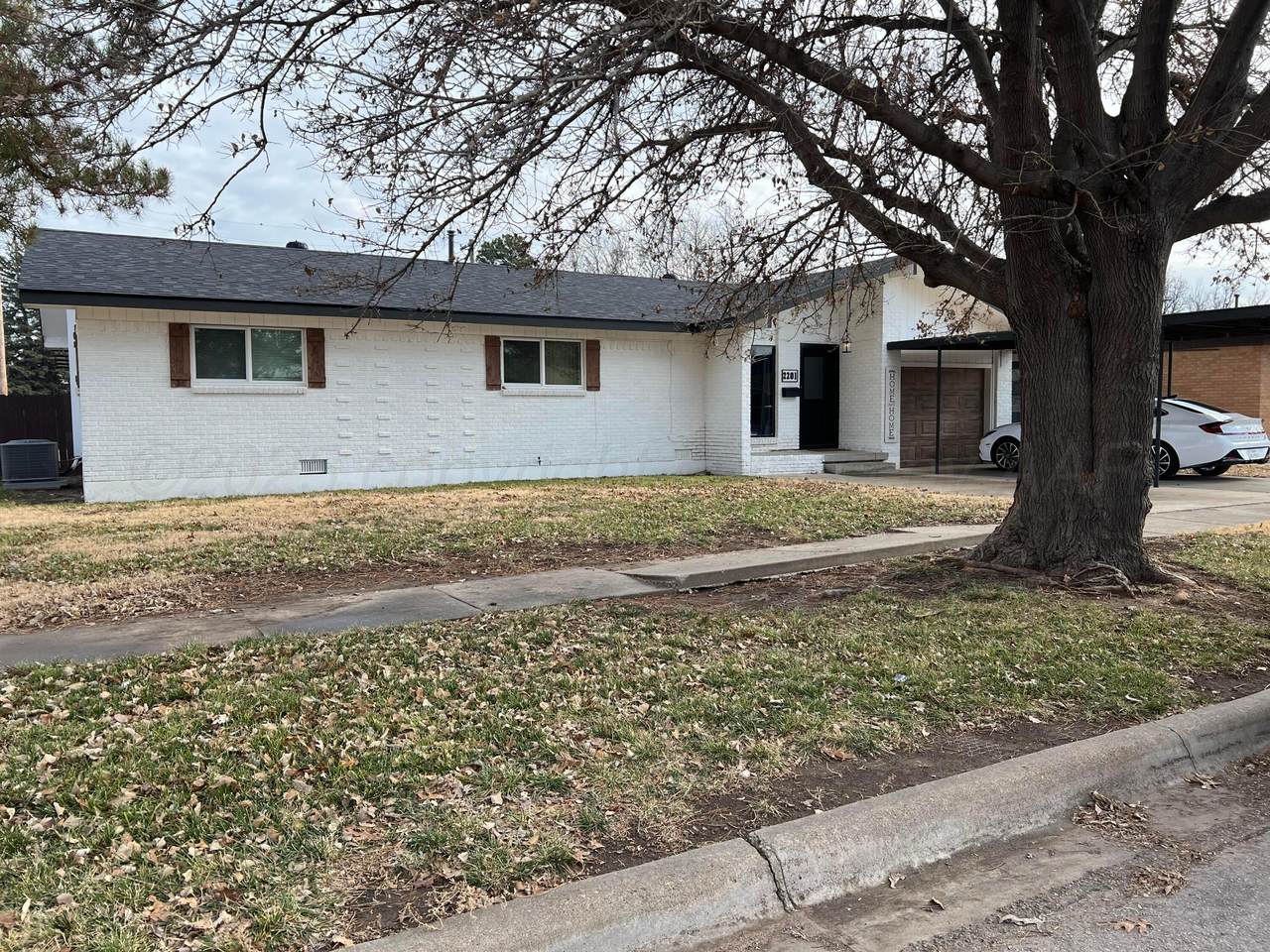 2201 Harvard Street - Photo 1