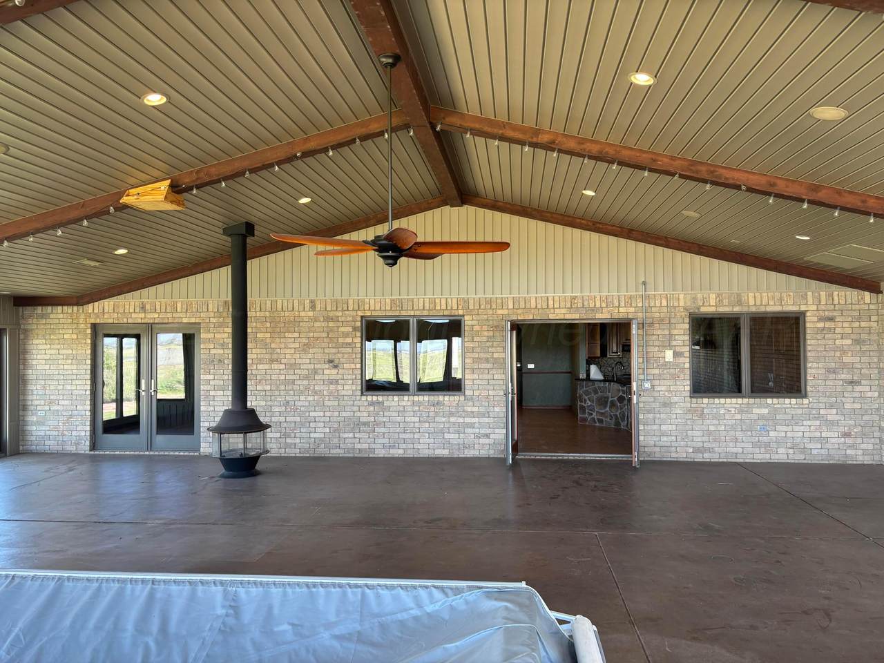 https://bt-photos.global.ssl.fastly.net/amarillo/1280_boomver_1_25-4834-2.jpg
