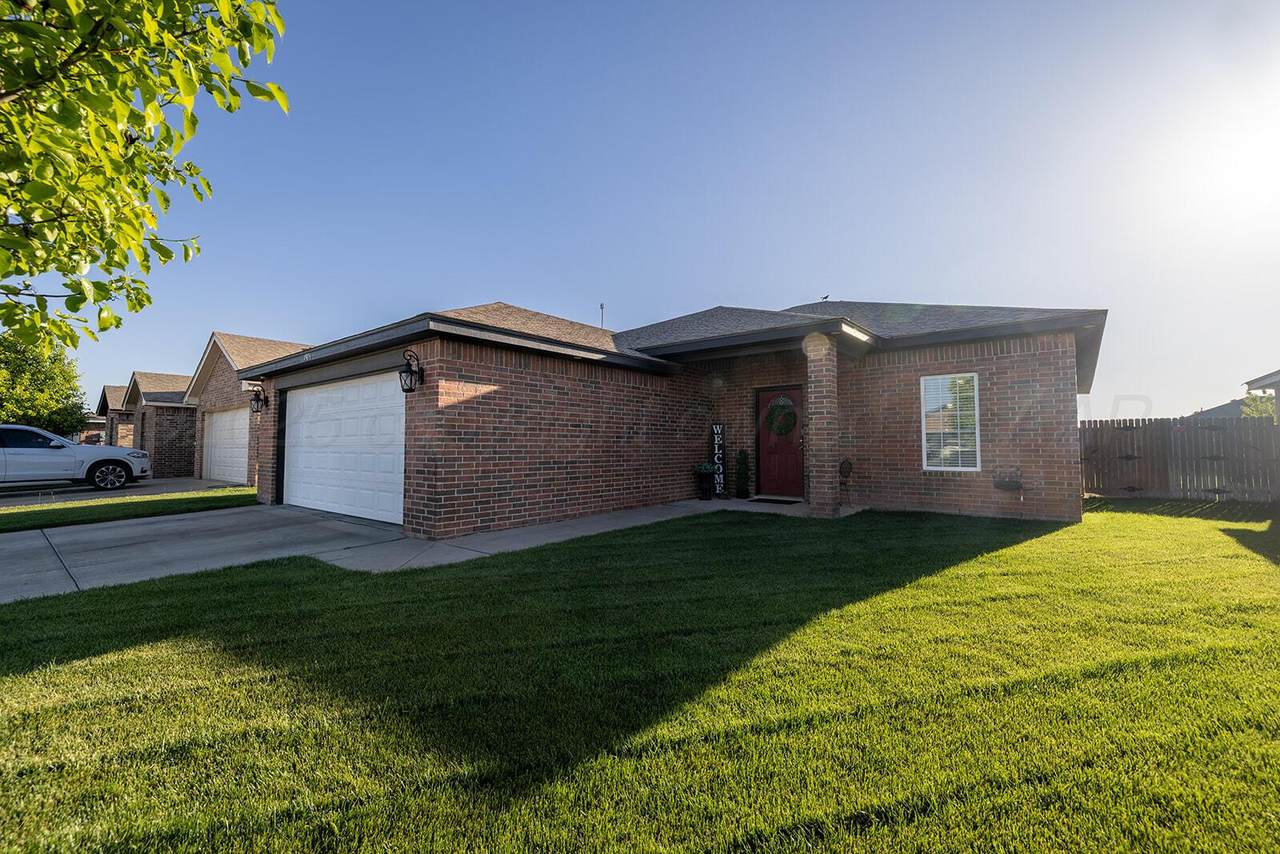 4908 Gloster Street - Photo 1