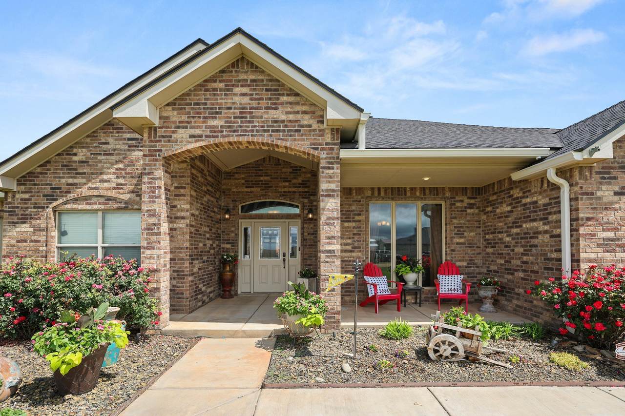 18150 19TH Street - Photo 1