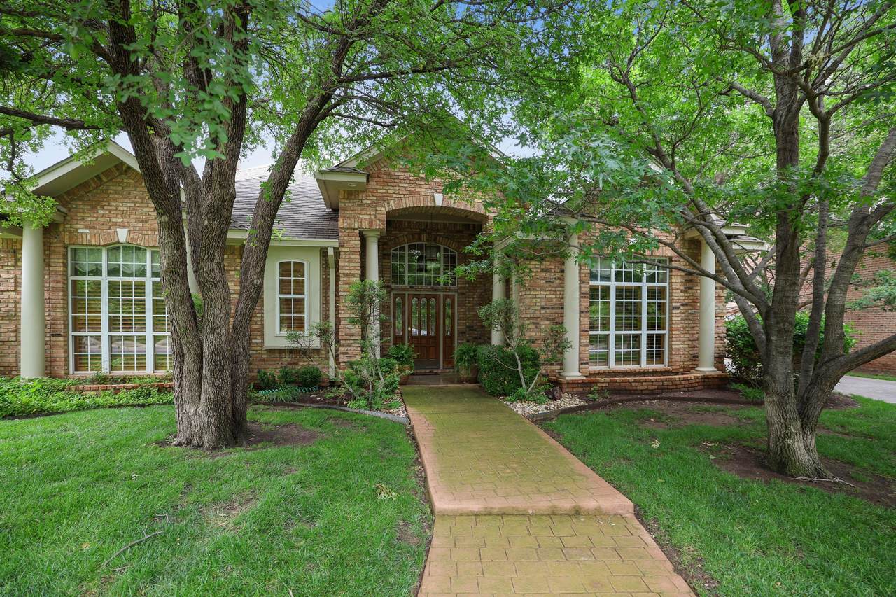 7407 Park Ridge Drive - Photo 1