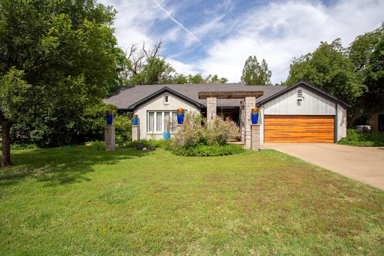1510 Crockett Street - Photo 1