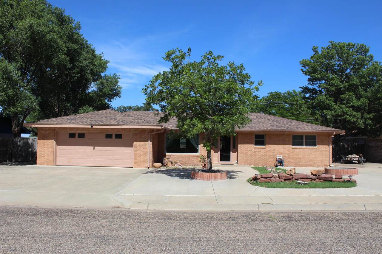 344 Douglas Street - Photo 1