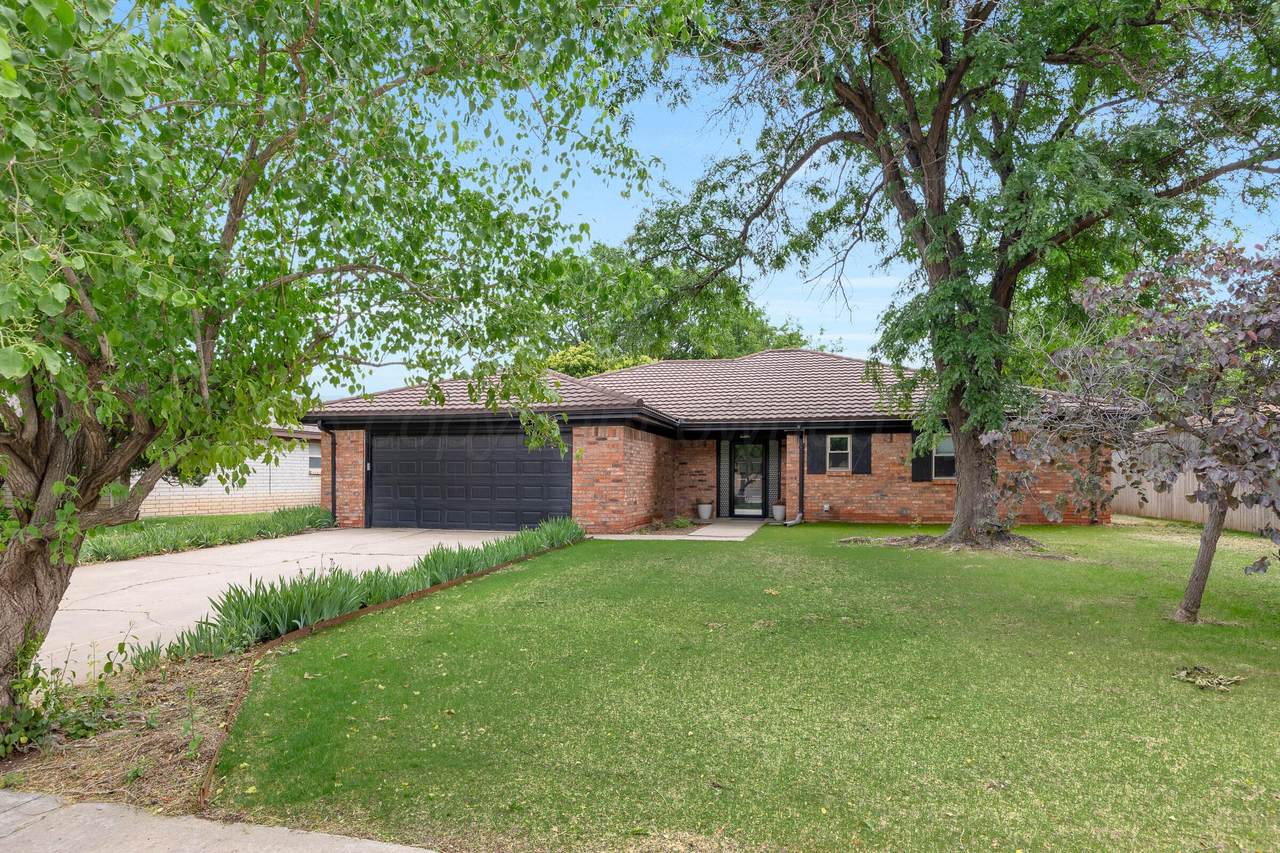 3703 Montague Drive - Photo 1
