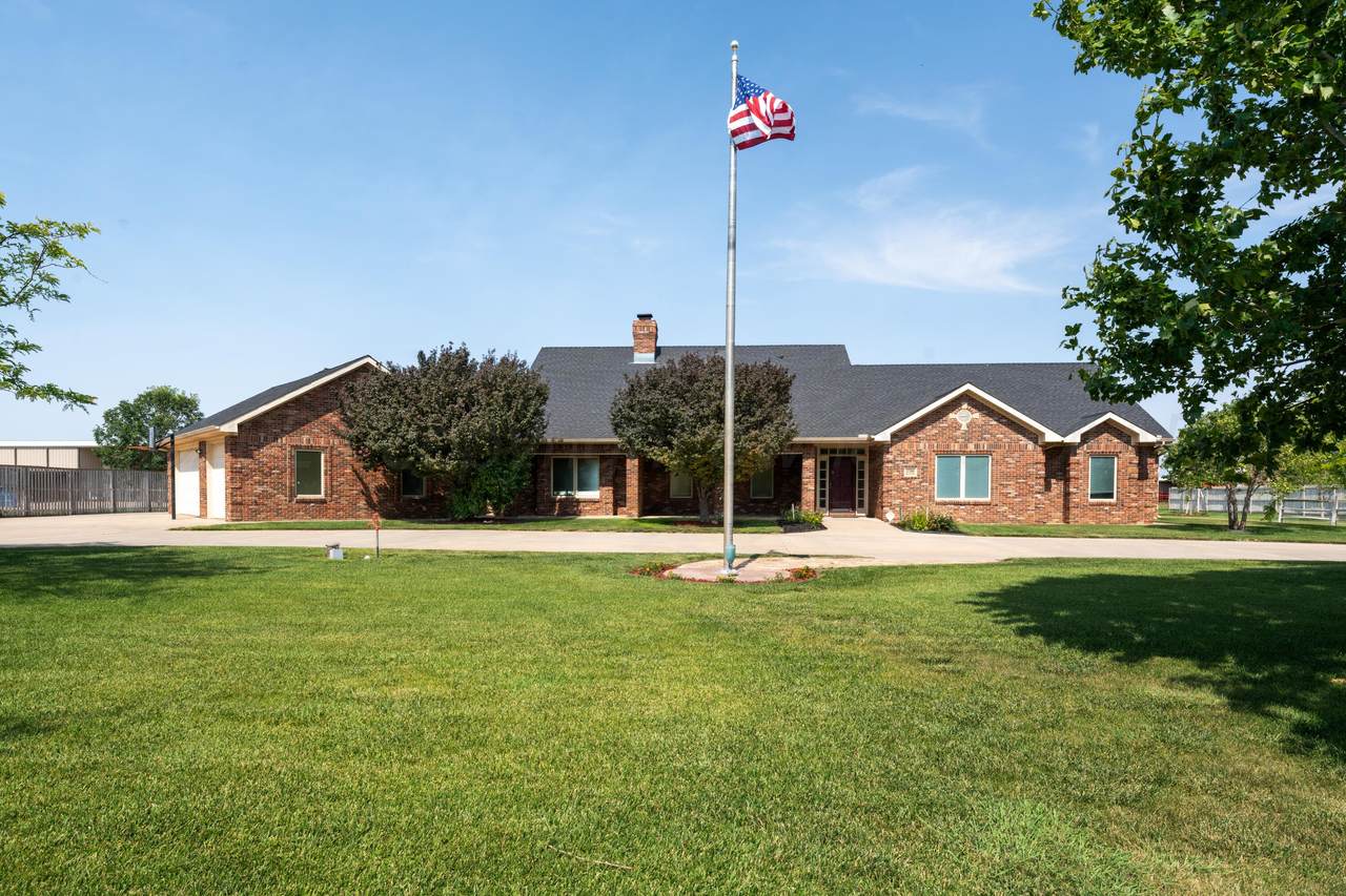 17300 White Wing Road - Photo 1