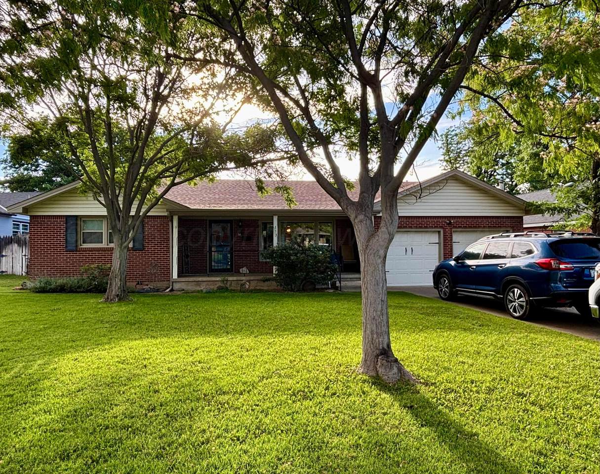 113 Beverly Drive - Photo 1