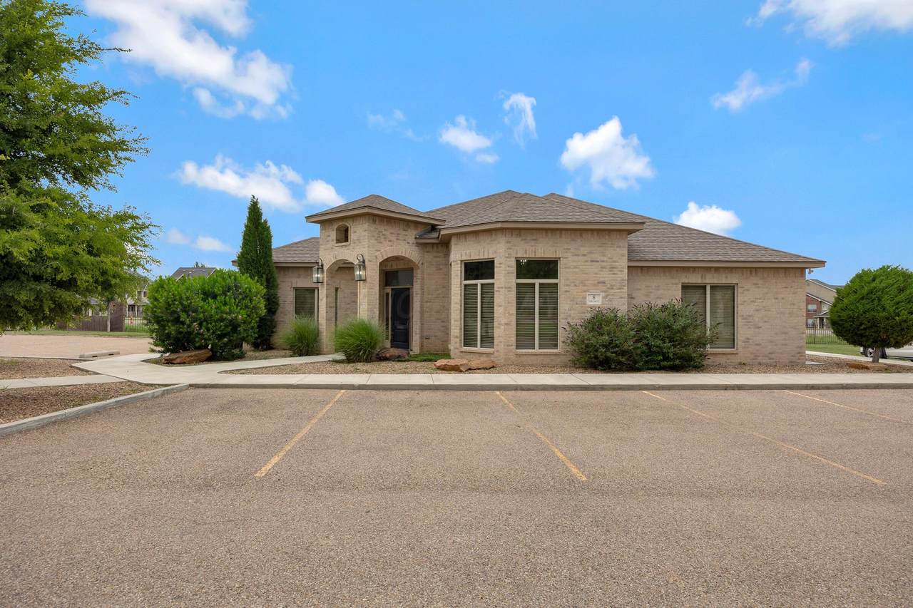 8 Care Circle - Photo 1