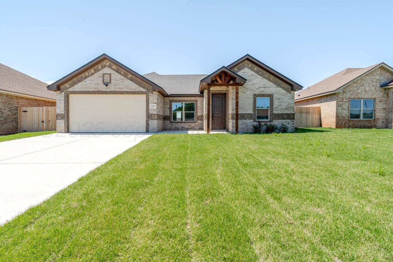 1706 Northridge Street - Photo 1