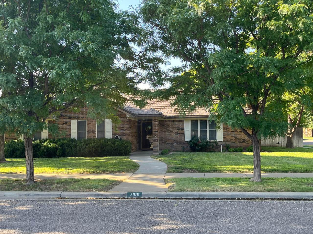 7100 Bayswater Road - Photo 1