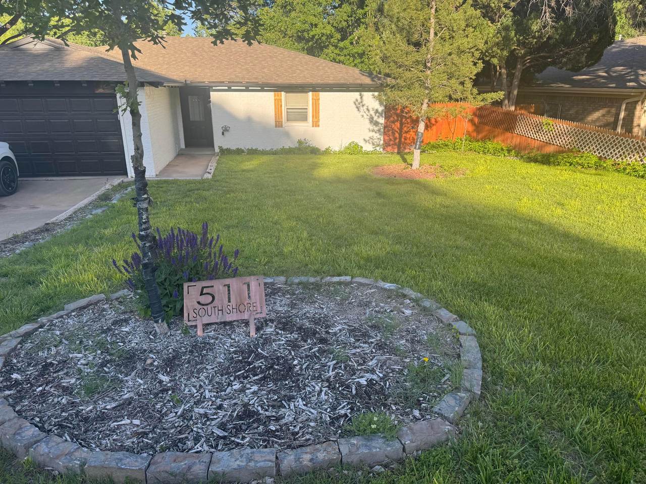 511 Shore Drive - Photo 1