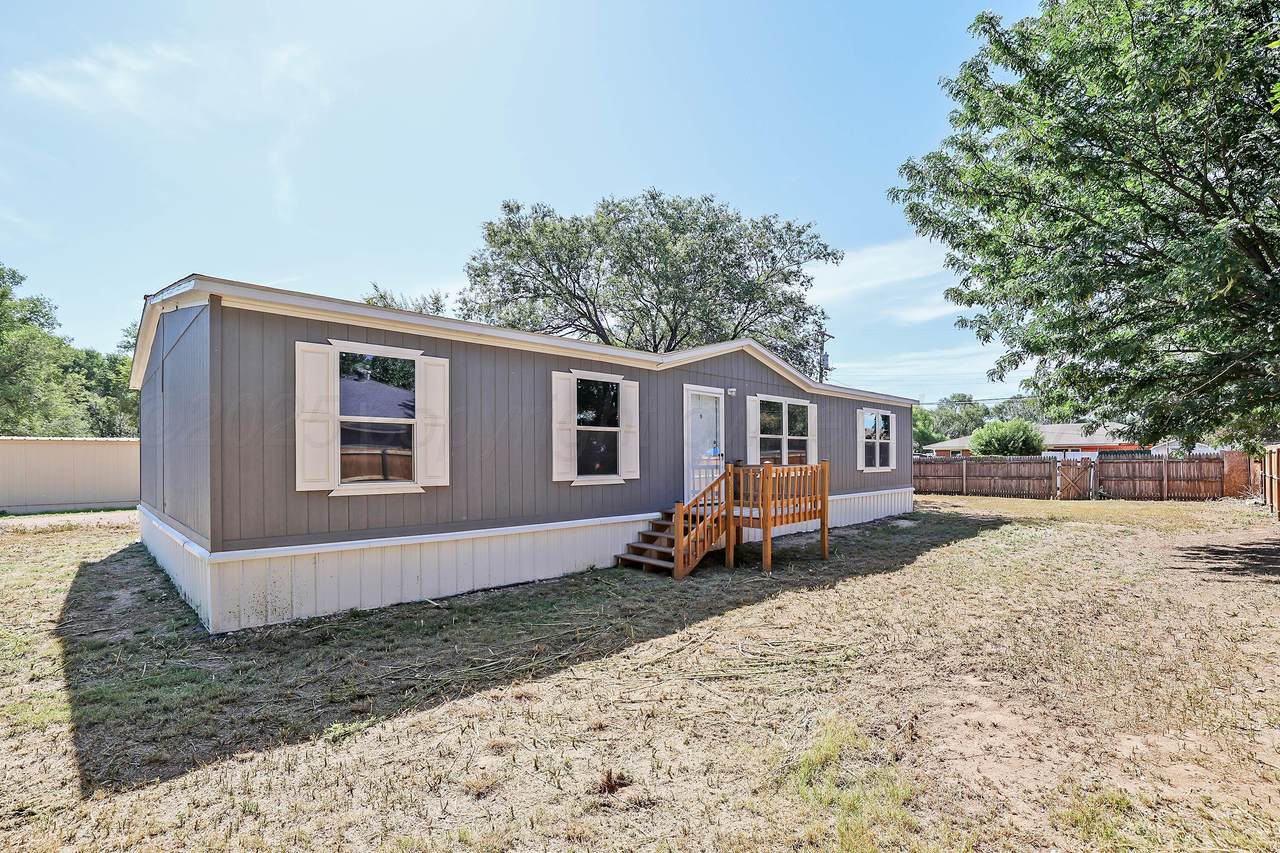 2 Oakwood Place - Photo 1
