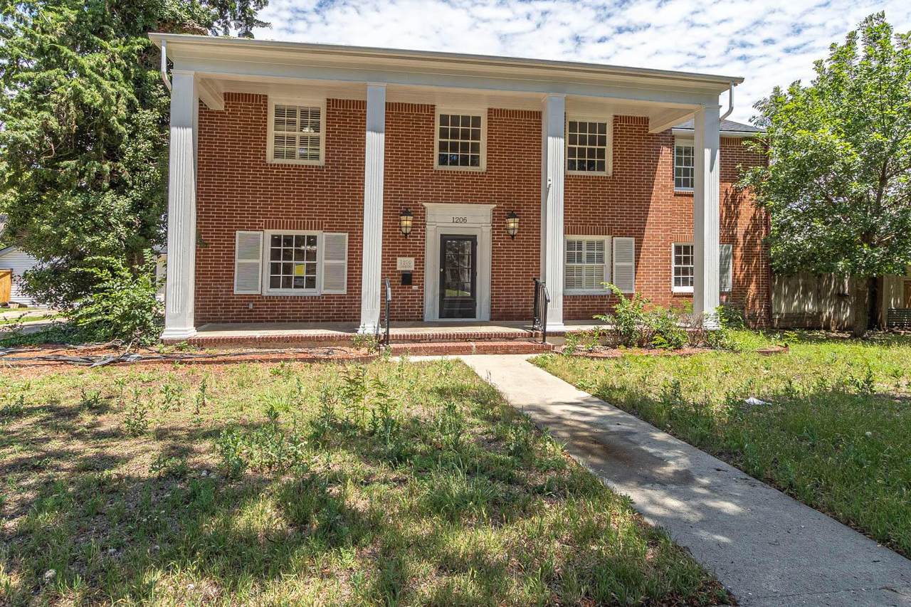 1206 Christine Street - Photo 1