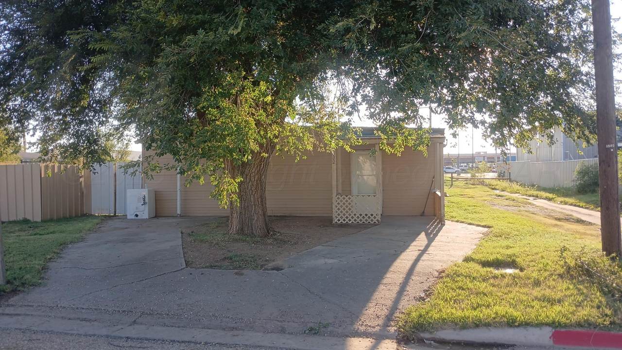 1502 Bliss Avenue - Photo 1