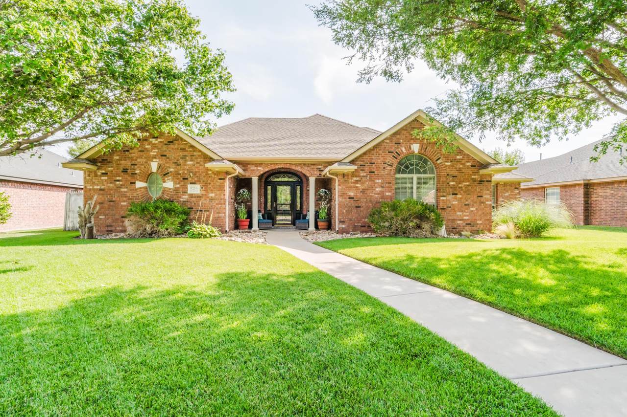 8216 Progress Drive - Photo 1