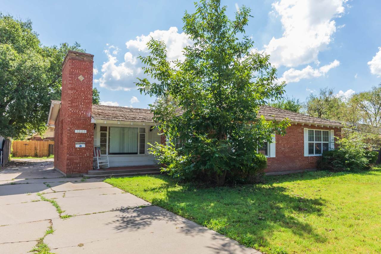 1221 Austin Street - Photo 1