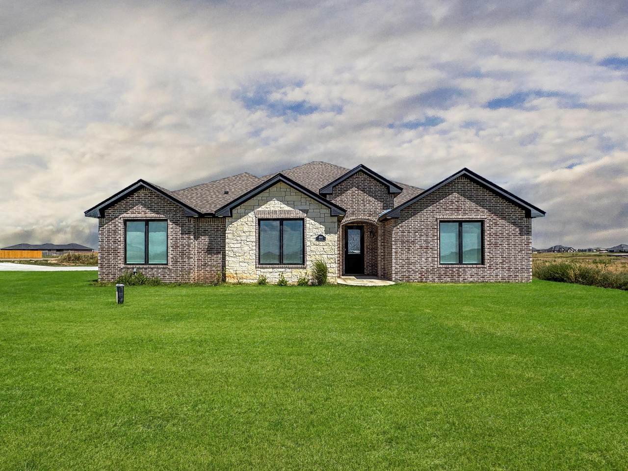 9950 Pinesap Lane - Photo 1