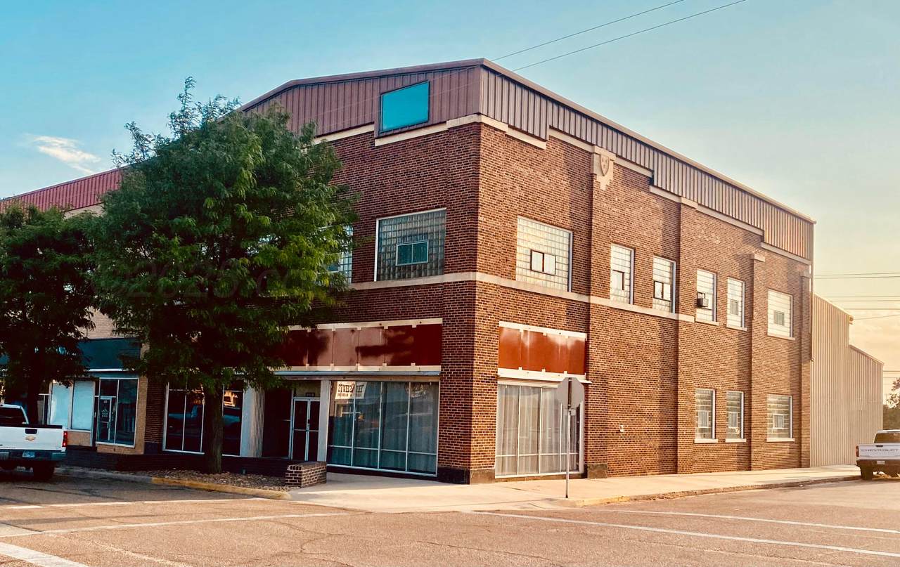 431 Main Street - Photo 1