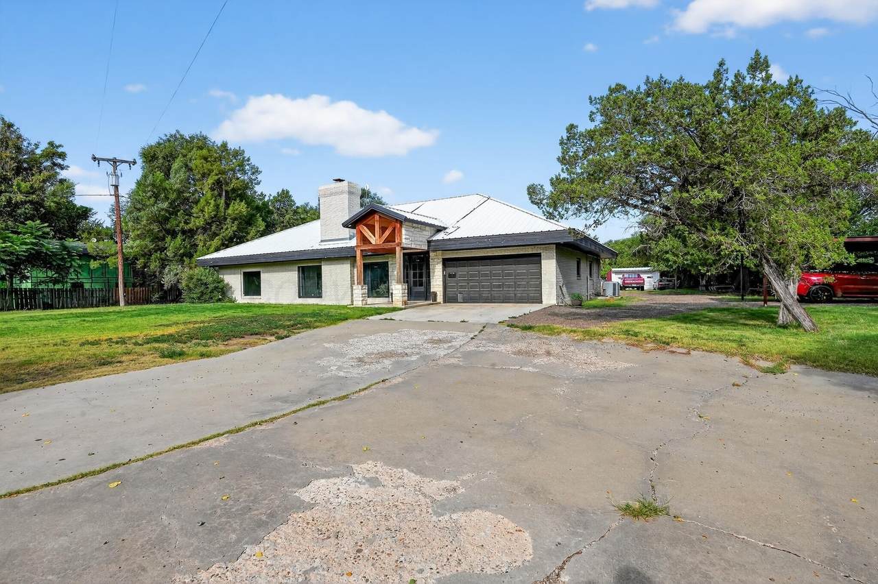 157 Nassau - Photo 1