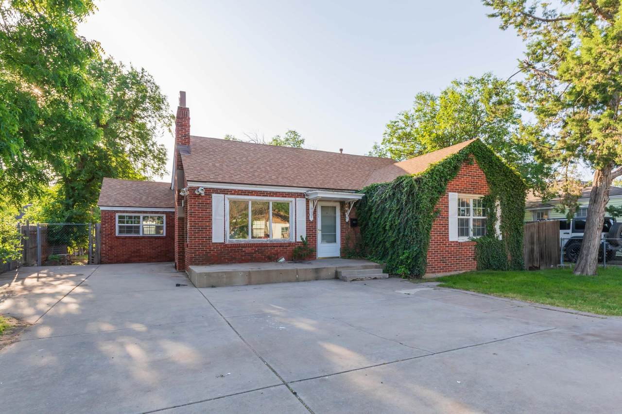  Address Not Published - Photo 1