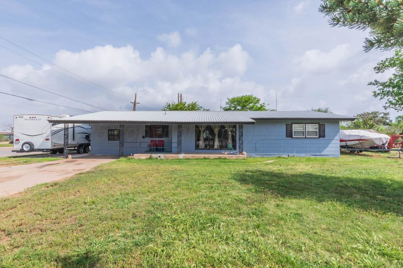 501 2nd Street - Photo 1