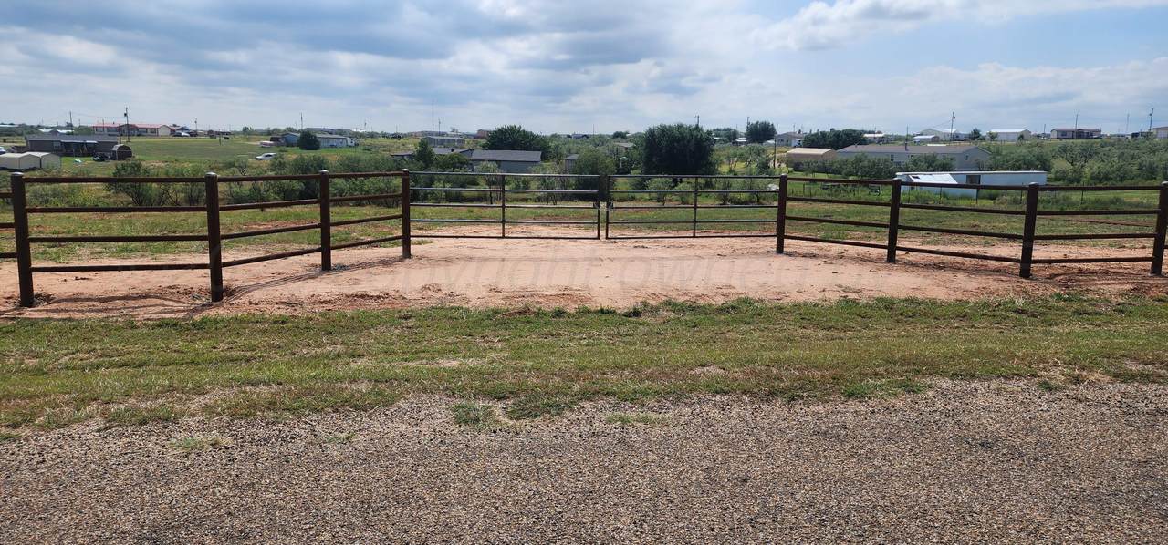 5207 Tomahawk Trail - Photo 1