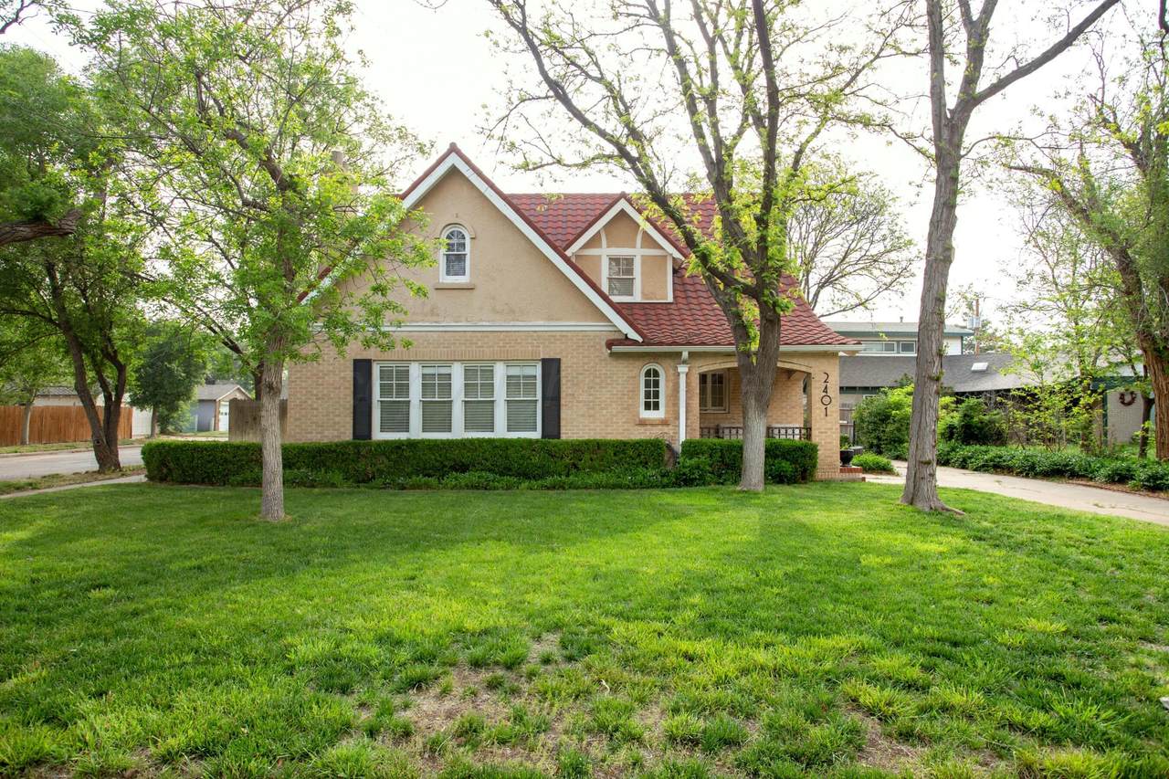 2401 Hughes Street - Photo 1