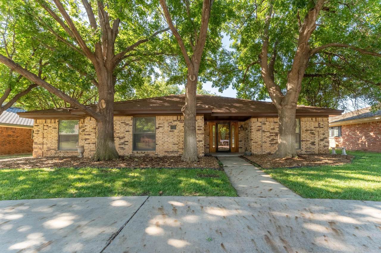 6805 Montague Drive - Photo 1