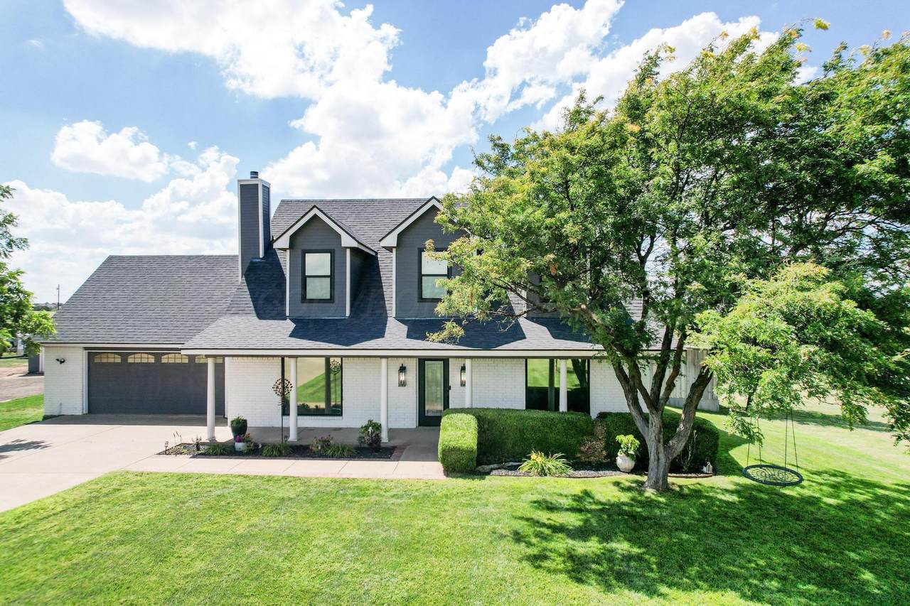 1501 Charolais Trail - Photo 1