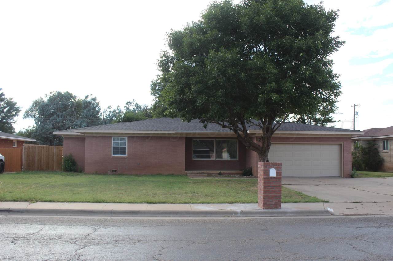 127 Centre Street - Photo 1