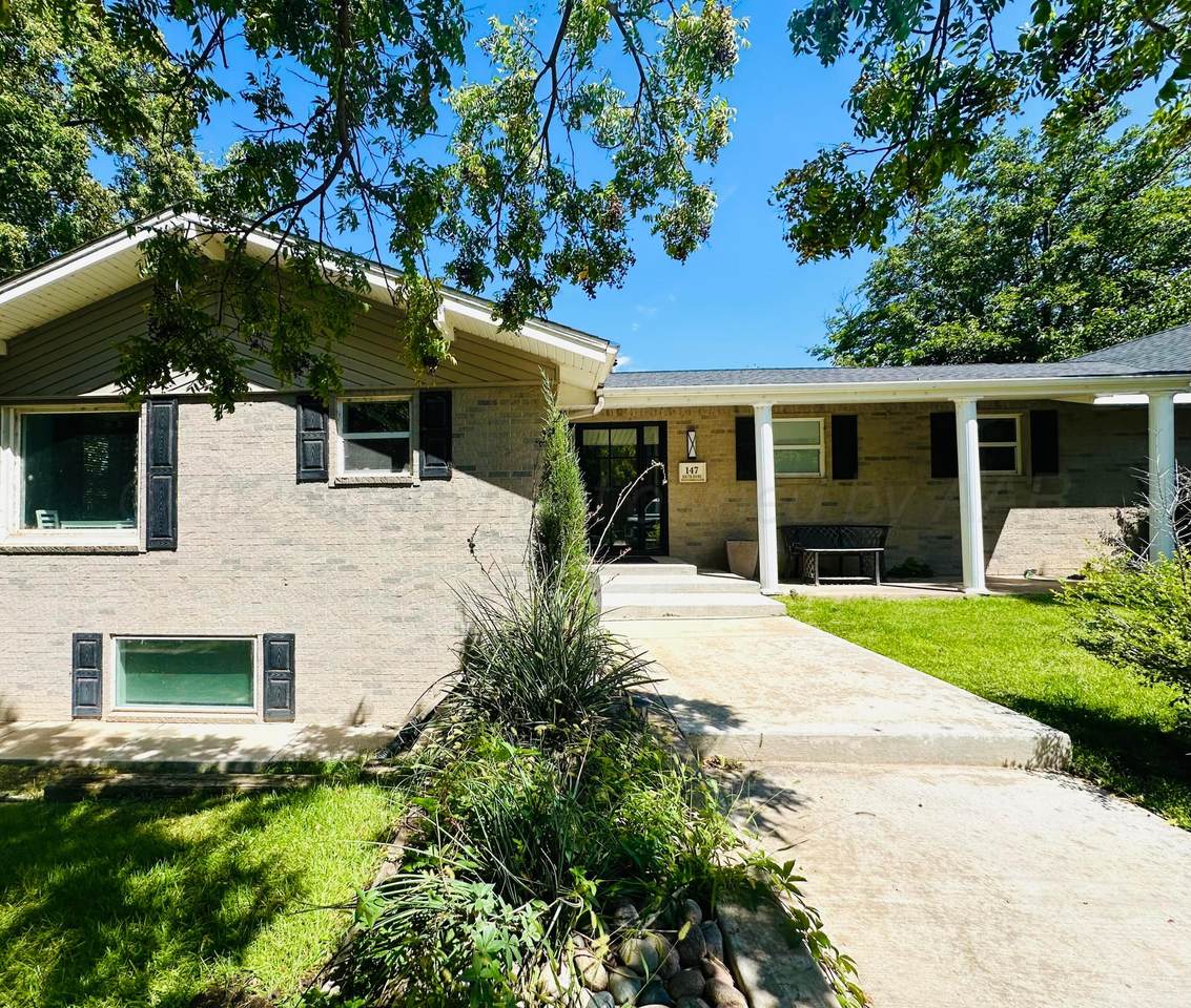 147 Shore Drive - Photo 1