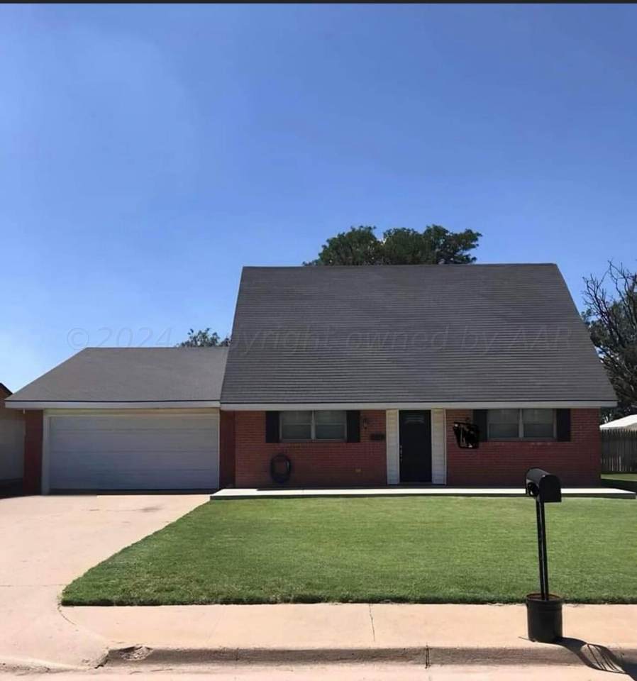 605 Star Street - Photo 1