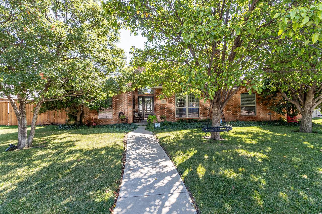 6911 Achieve Drive - Photo 1