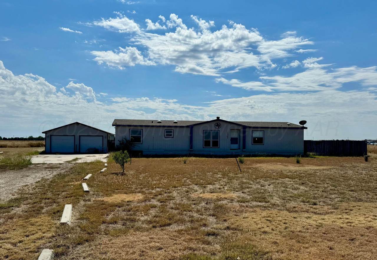 1501 Claude Road - Photo 1