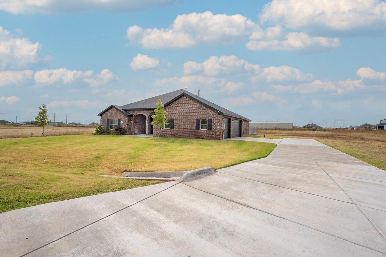 14306 Daisy Drive - Photo 1