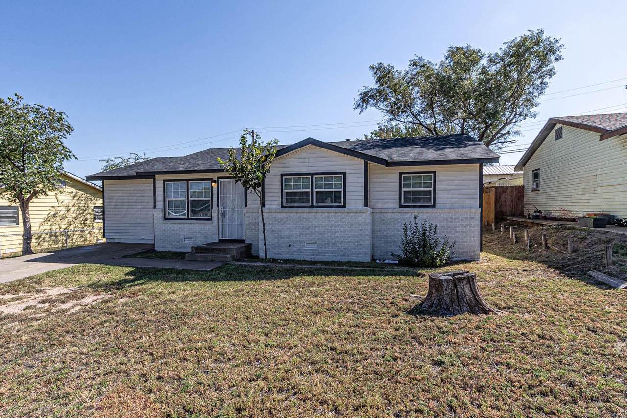  Address Not Published - Photo 1