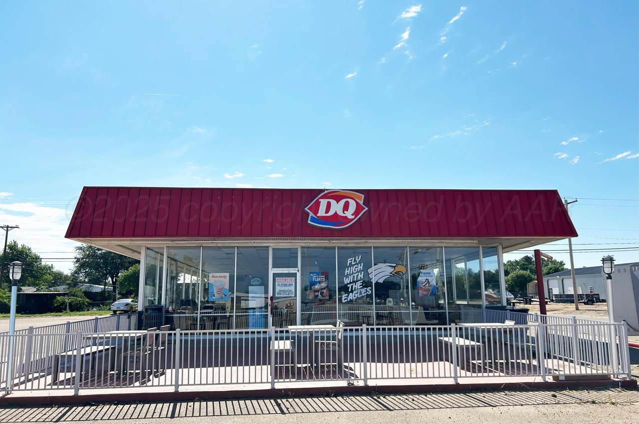 609 Broadway Street - Photo 1