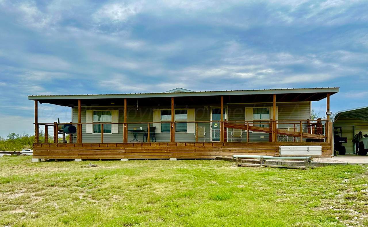  106 Los Lingos Drive - Photo 1