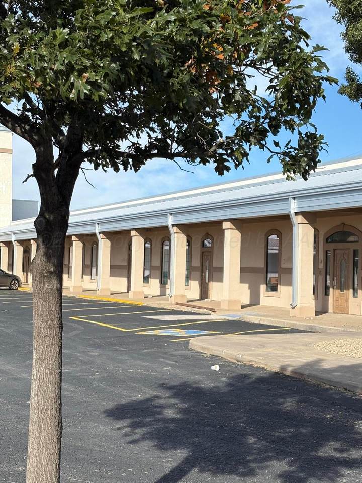 212 1st St - Photo 1