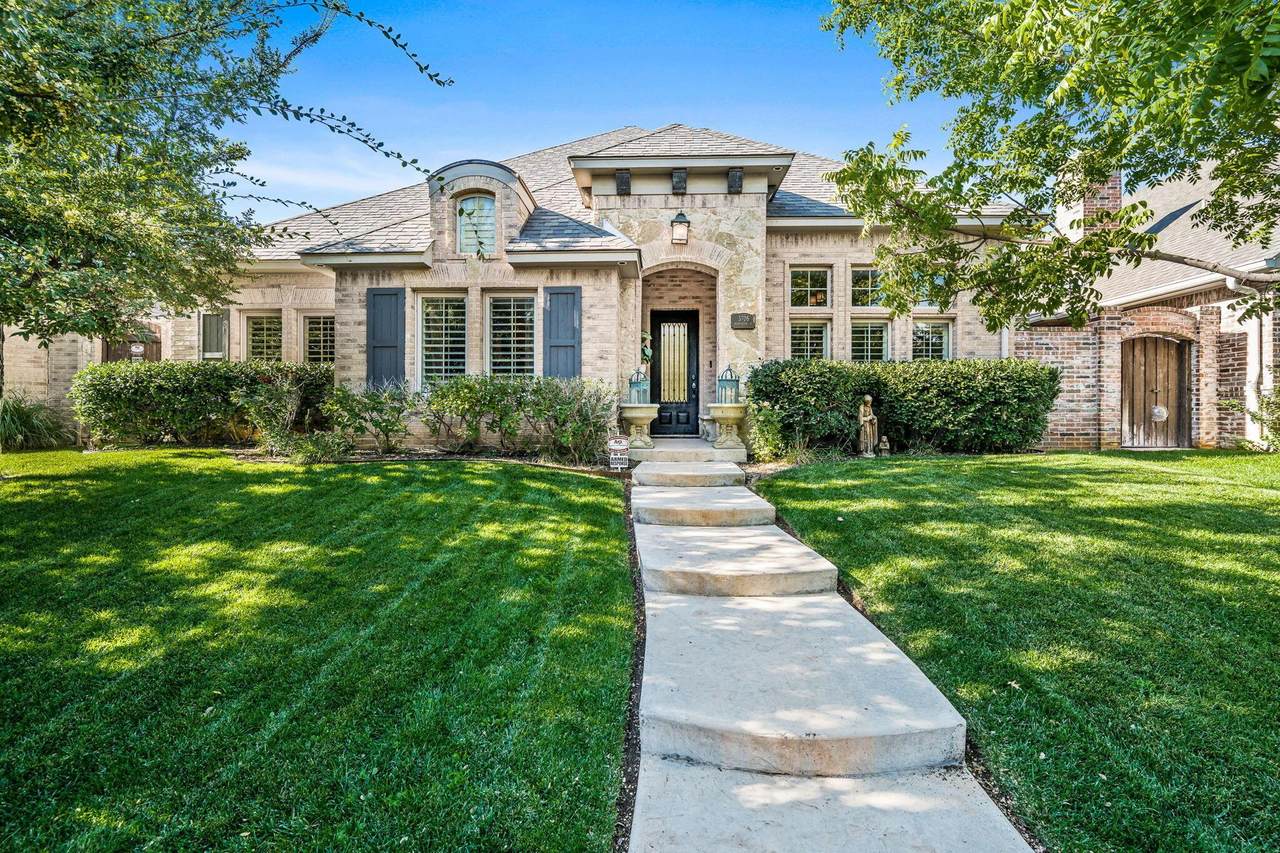 5706 Barrington Court - Photo 1