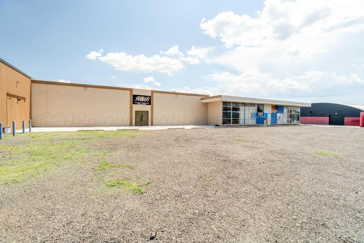 3300 10TH Avenue - Photo 1