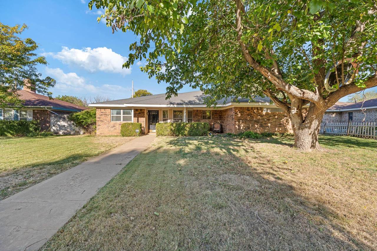 7602 Canode Drive - Photo 1