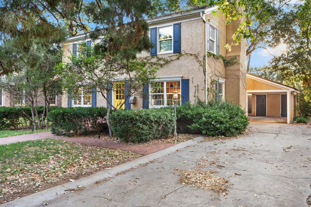 2405 Hayden Street - Photo 1