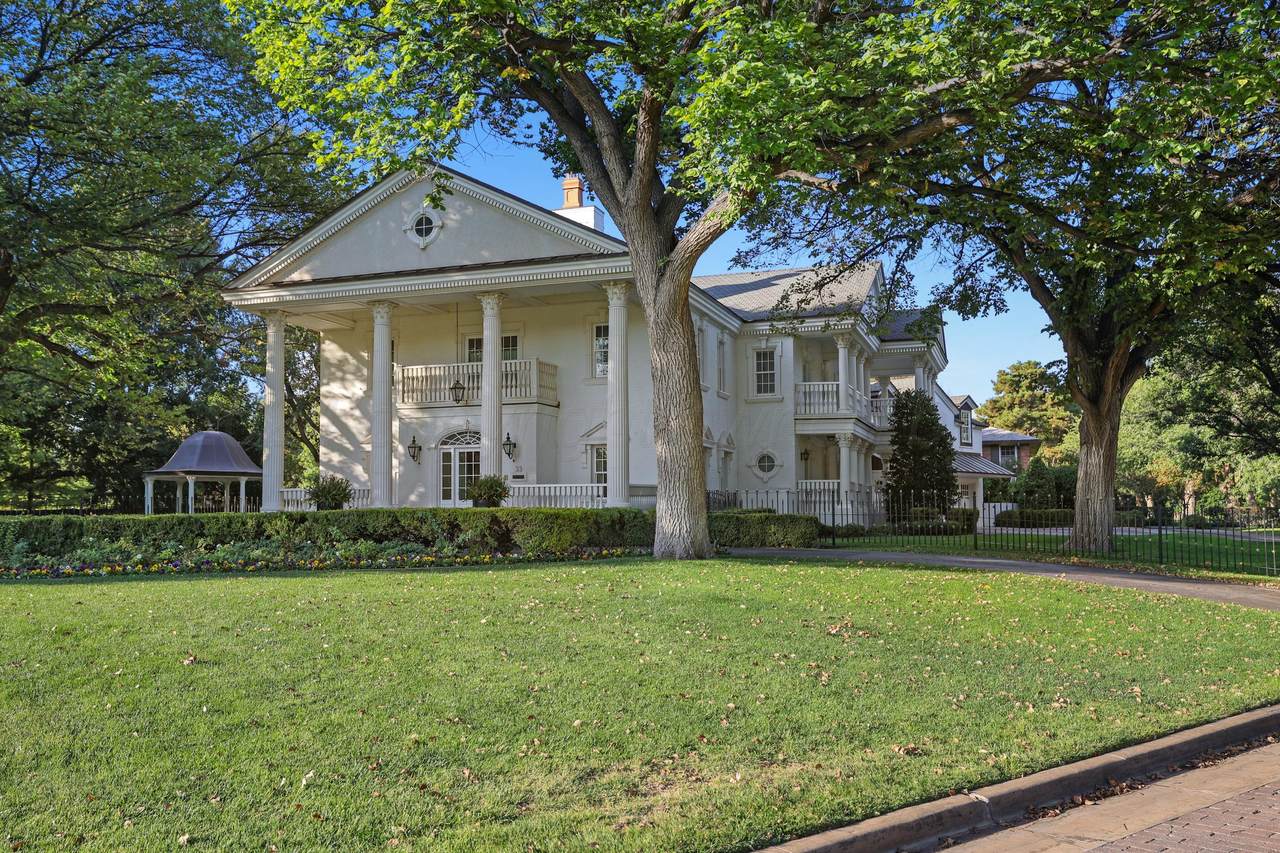 33 Oldham Circle - Photo 1