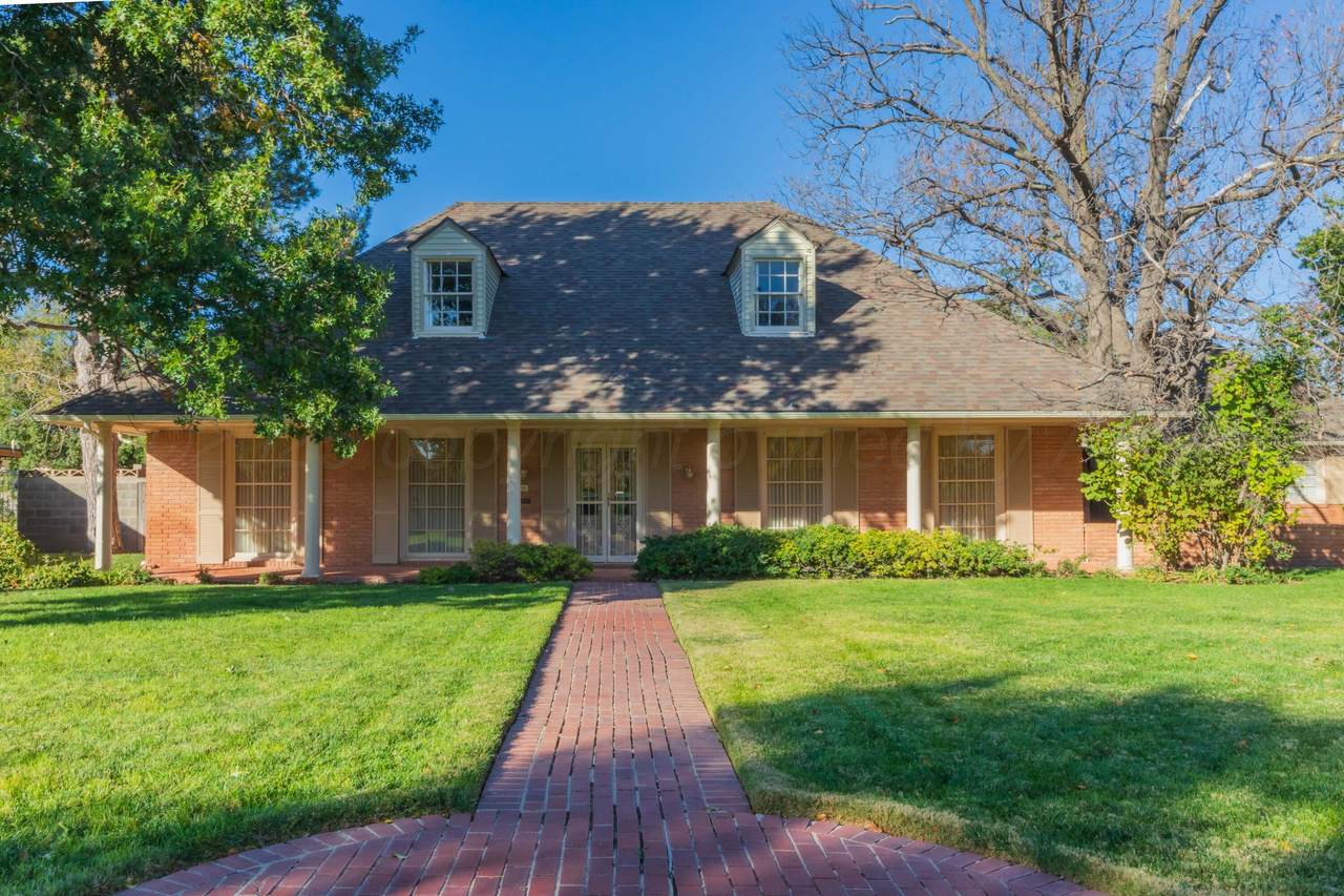 2131 Charles Street - Photo 1